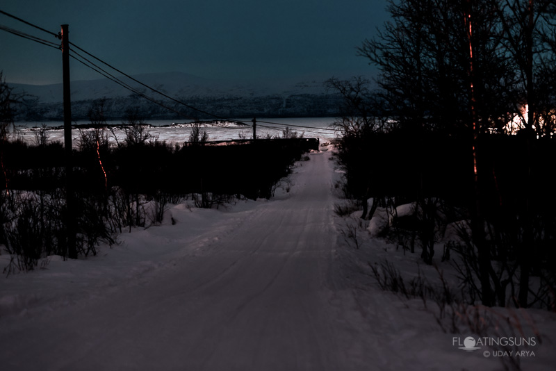 Path to Tornetrask lake